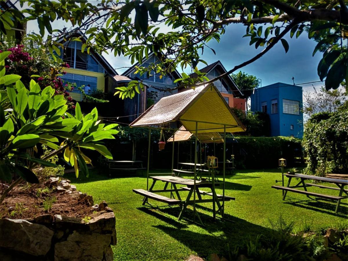 Yellow Haven Lodge Kampala Luaran gambar