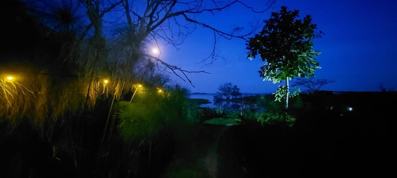 Yellow Haven Lodge Kampala Luaran gambar