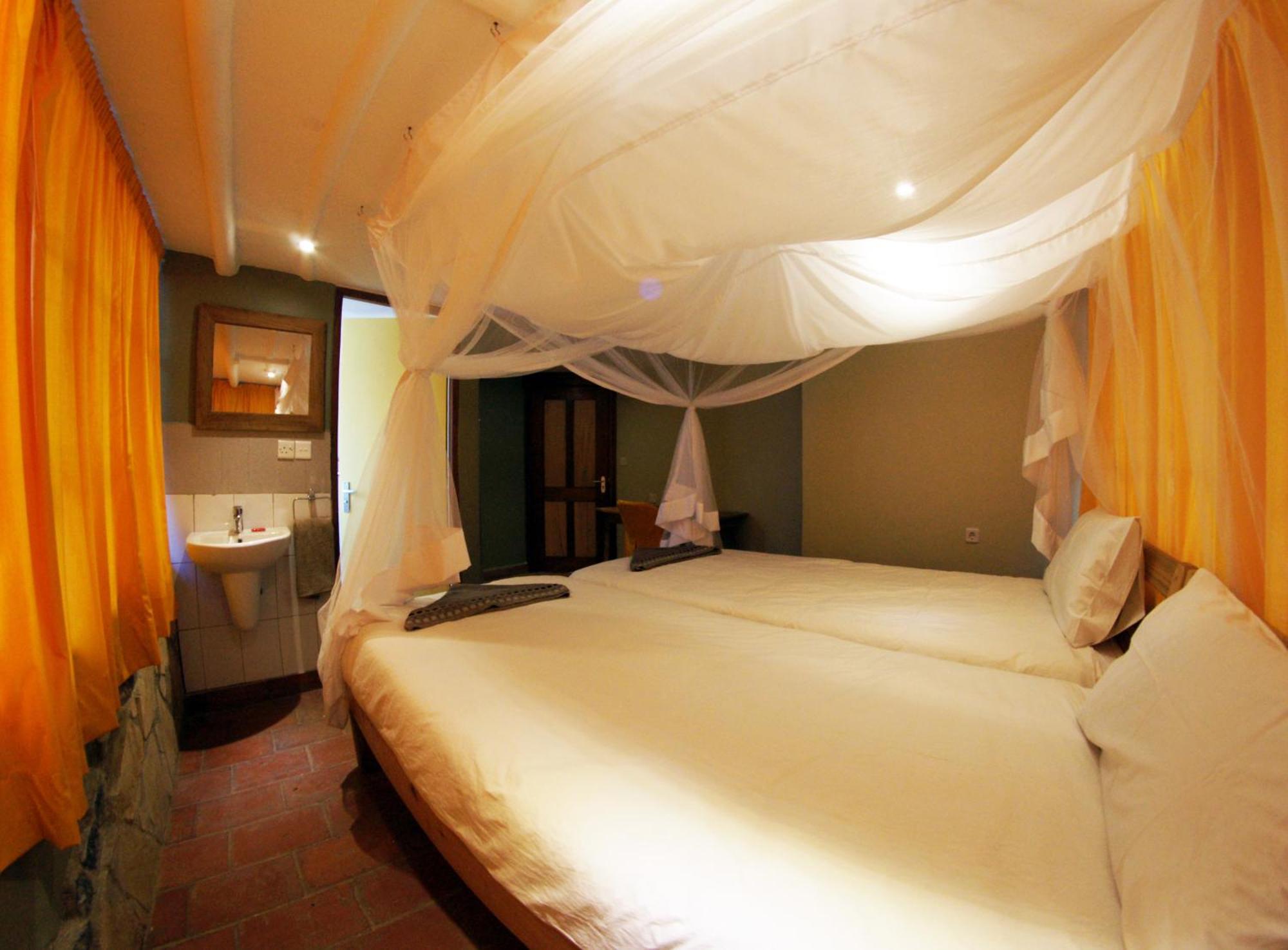 Yellow Haven Lodge Kampala Bilik gambar