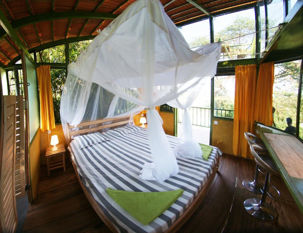Yellow Haven Lodge Kampala Luaran gambar
